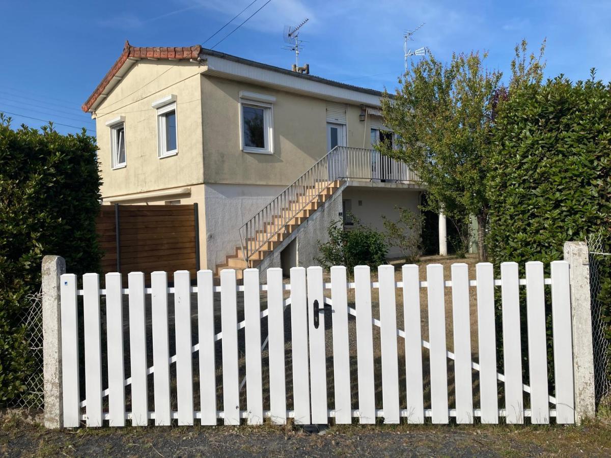 Maison De Vacances Bréhal Exterior foto